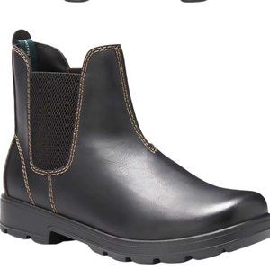 Vegan Chelsea Boot NWT